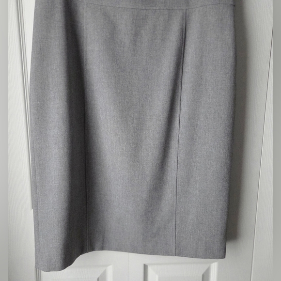 Kasper Classic Gray Midi Dress - Picture 5 of 12